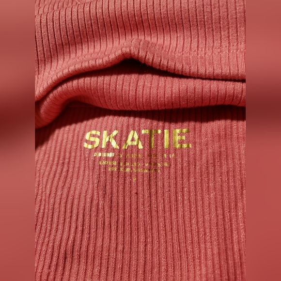 NWOT Skatie 'Perfect Tank' top size P (petite), Flirt Pink - Picture 4 of 10